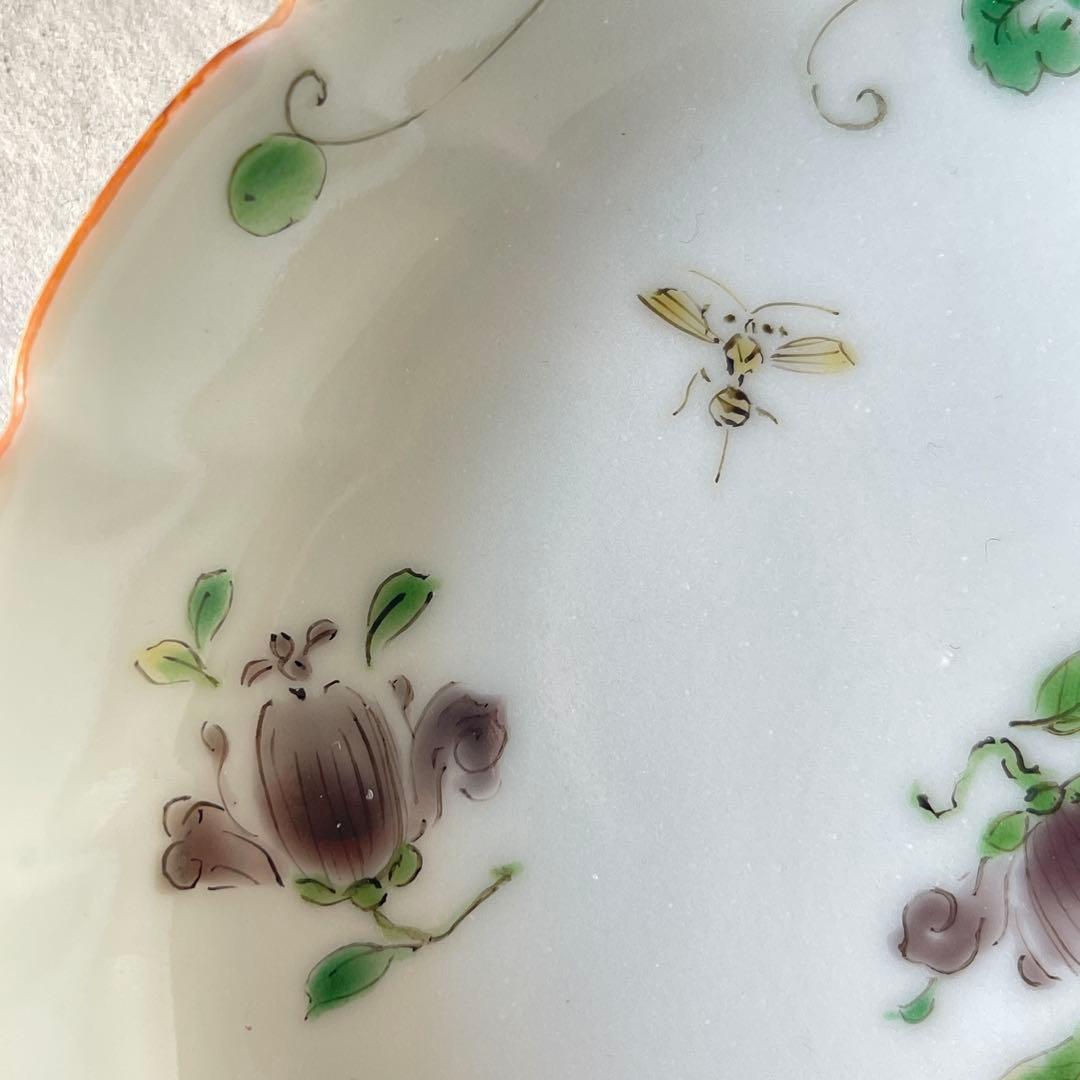 【新品未使用】陶芸家中尾郁夫　色絵輪花蜂花紋五寸皿