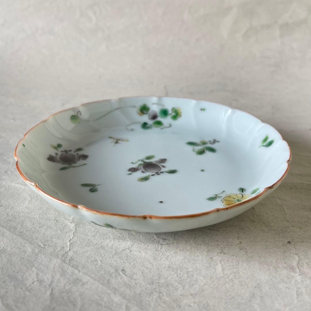 【新品未使用】陶芸家中尾郁夫　色絵輪花蜂花紋五寸皿