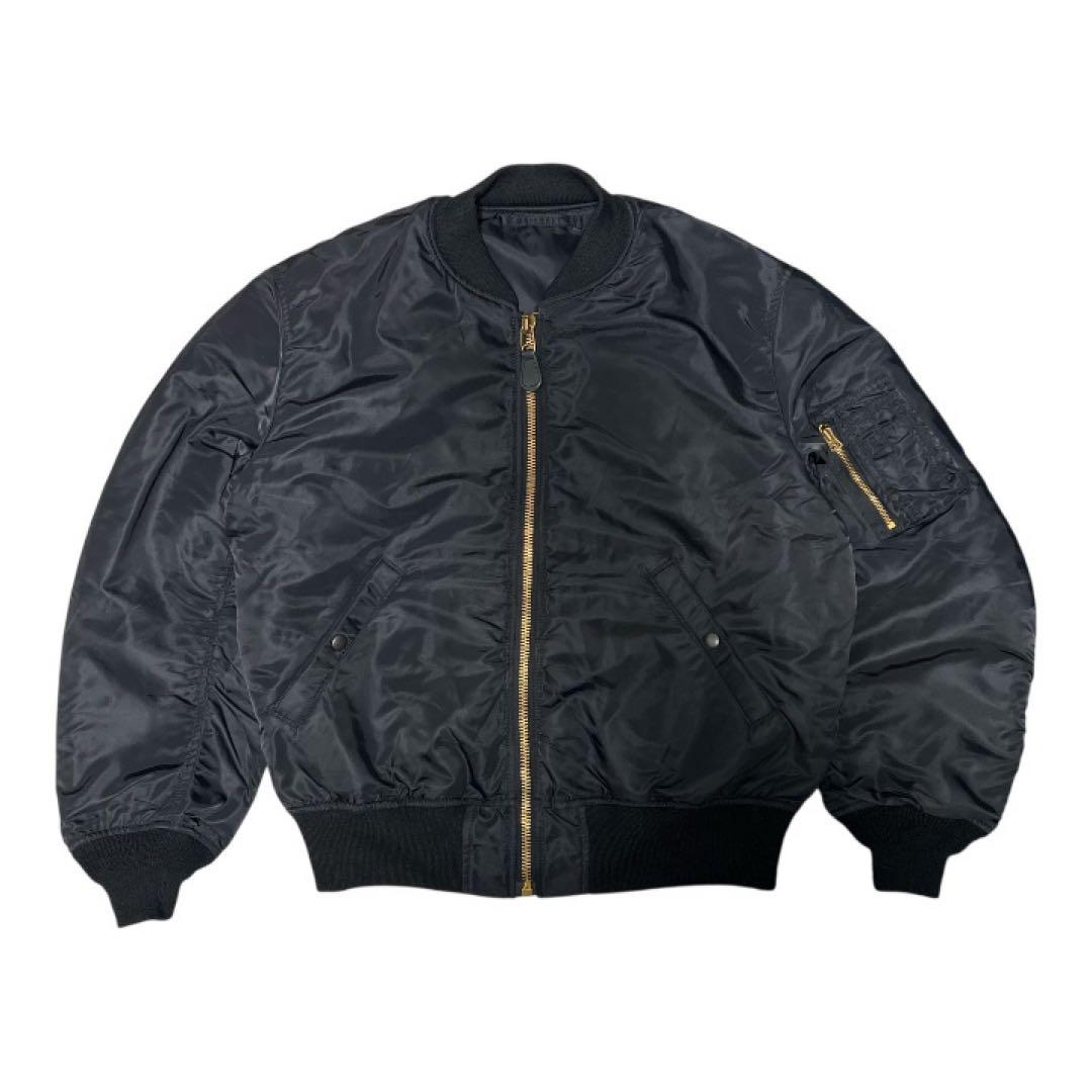 ＜AVIREX7522＞MA-1 \"BLACK\"