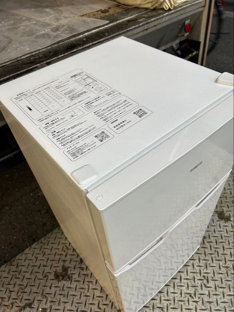 SAMKYO 2ドア冷蔵庫 ホワイト 小型冷蔵庫　2025年製