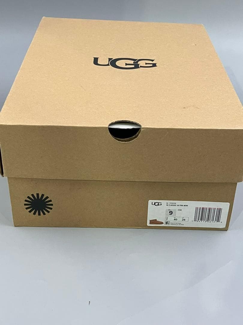 ☆新品未使用　UGG Classic Ultra Mini