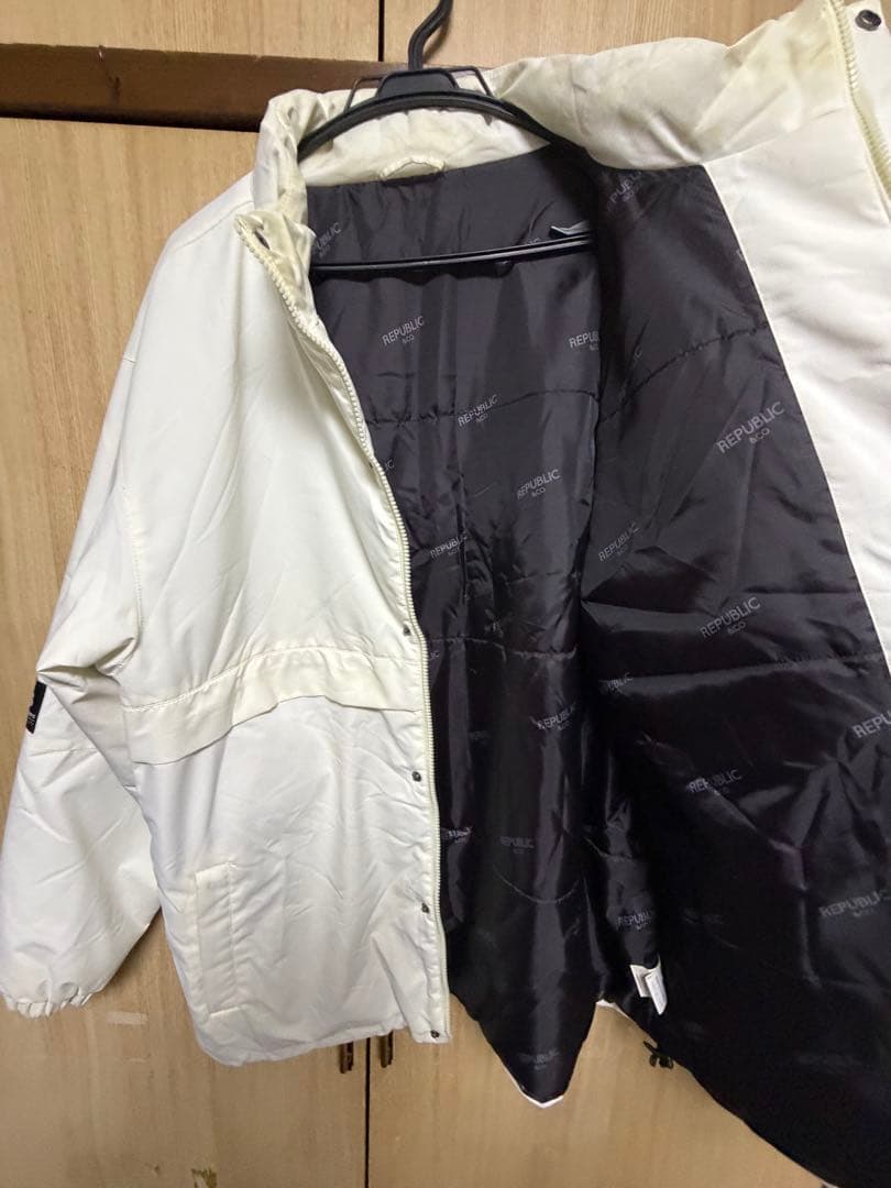 ともちん。REPUBLIC & CO ホワイトジャケット Lサイズ