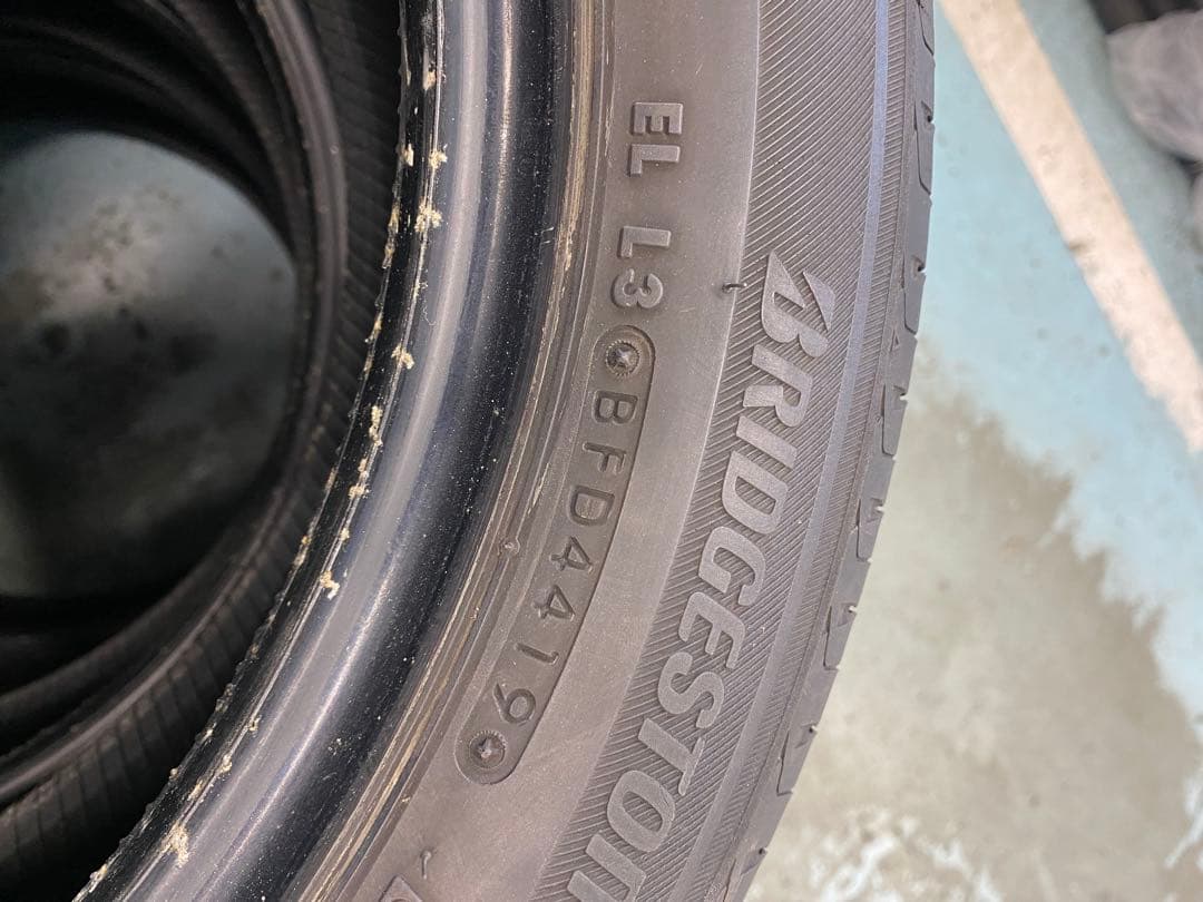 ゆうとの父ちゃん様　195/55R16 レグノ　REGNO 2本セット　送料格安