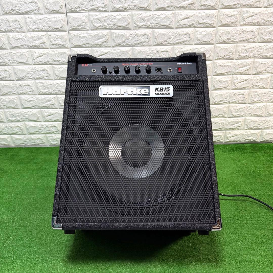 極上品　Hartke KB15 ベースアンプ 圧倒的出力　軽量　動作良好