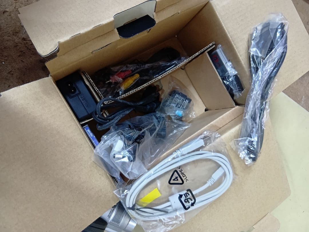 HITACHI DZ-BD7H ビデオカメラ 本体