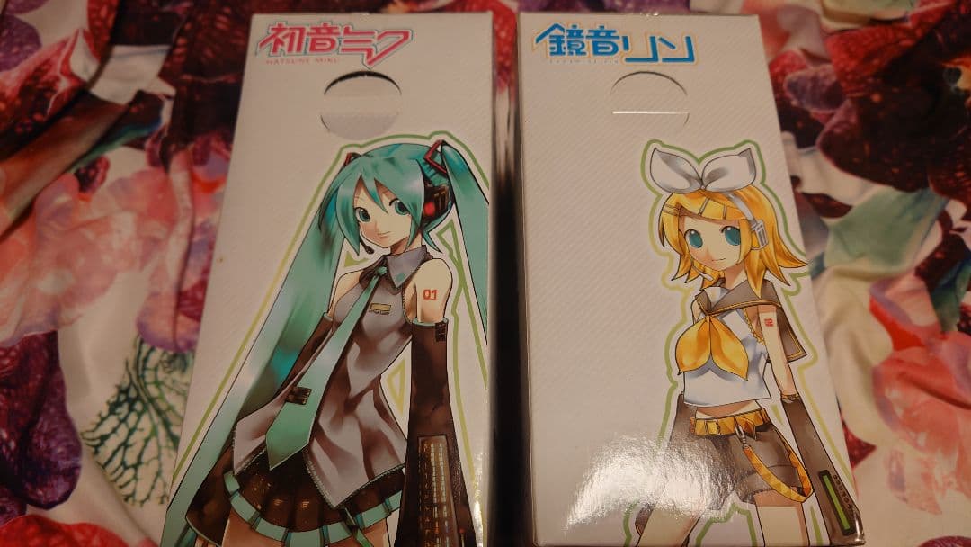 初期型YAMAHA版初音ミク、リンフィギュア