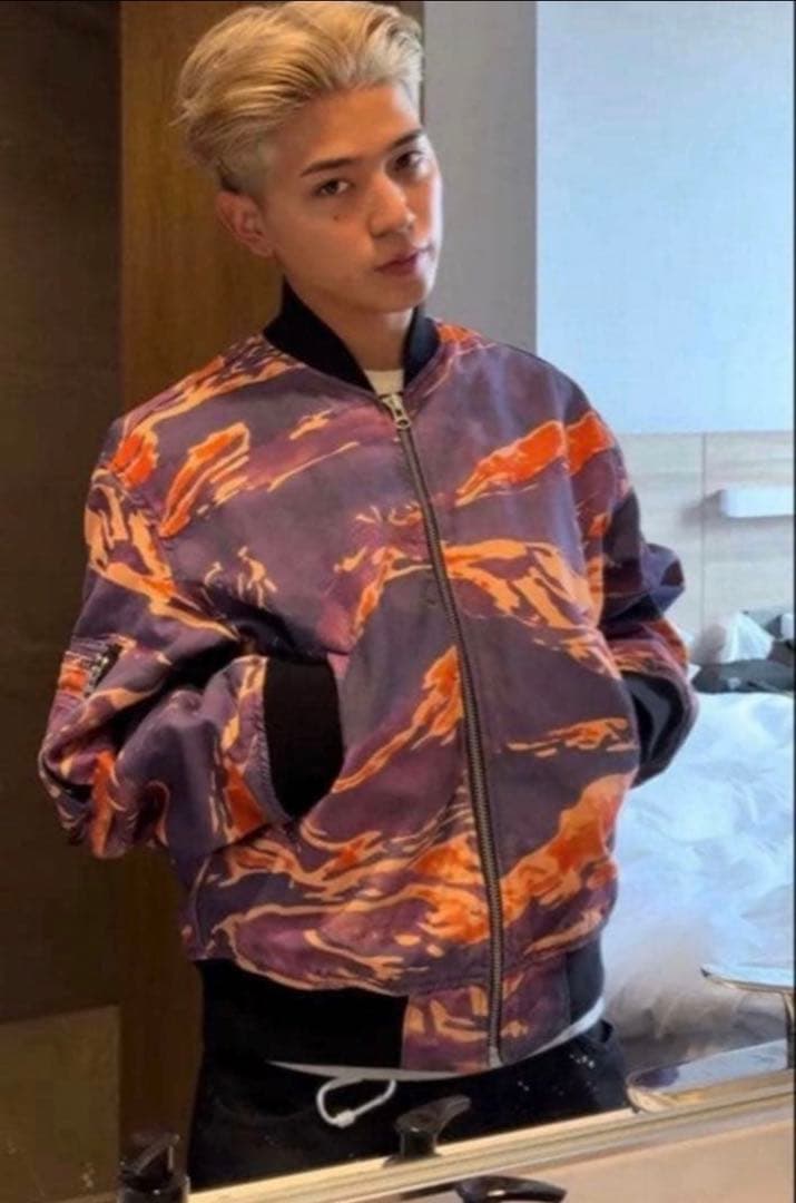 かつきくん着用　stussy ma1