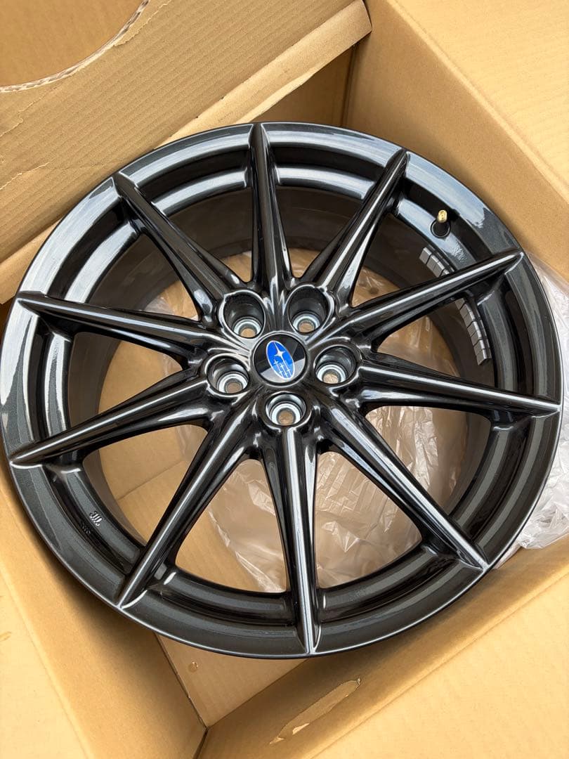 BRZ GR86純正18ホイール(STIsport特別色)