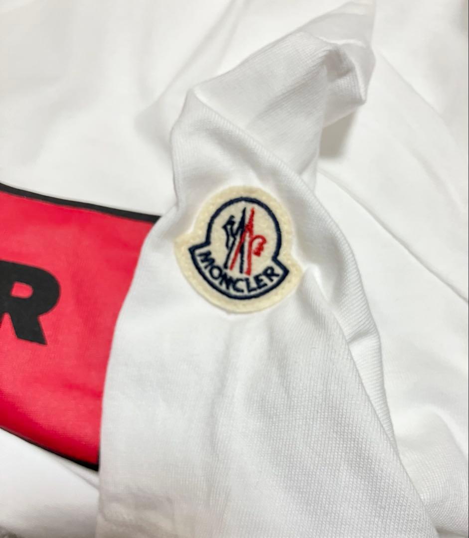 【送料無料】MONCLER(モンクレール)のTシャツ　XXLサイズ　白　ホワイト