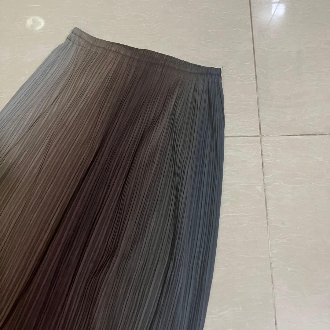 PLEATS PLEASE プリーツプリーズ　スカート　1　イッセイミヤケ