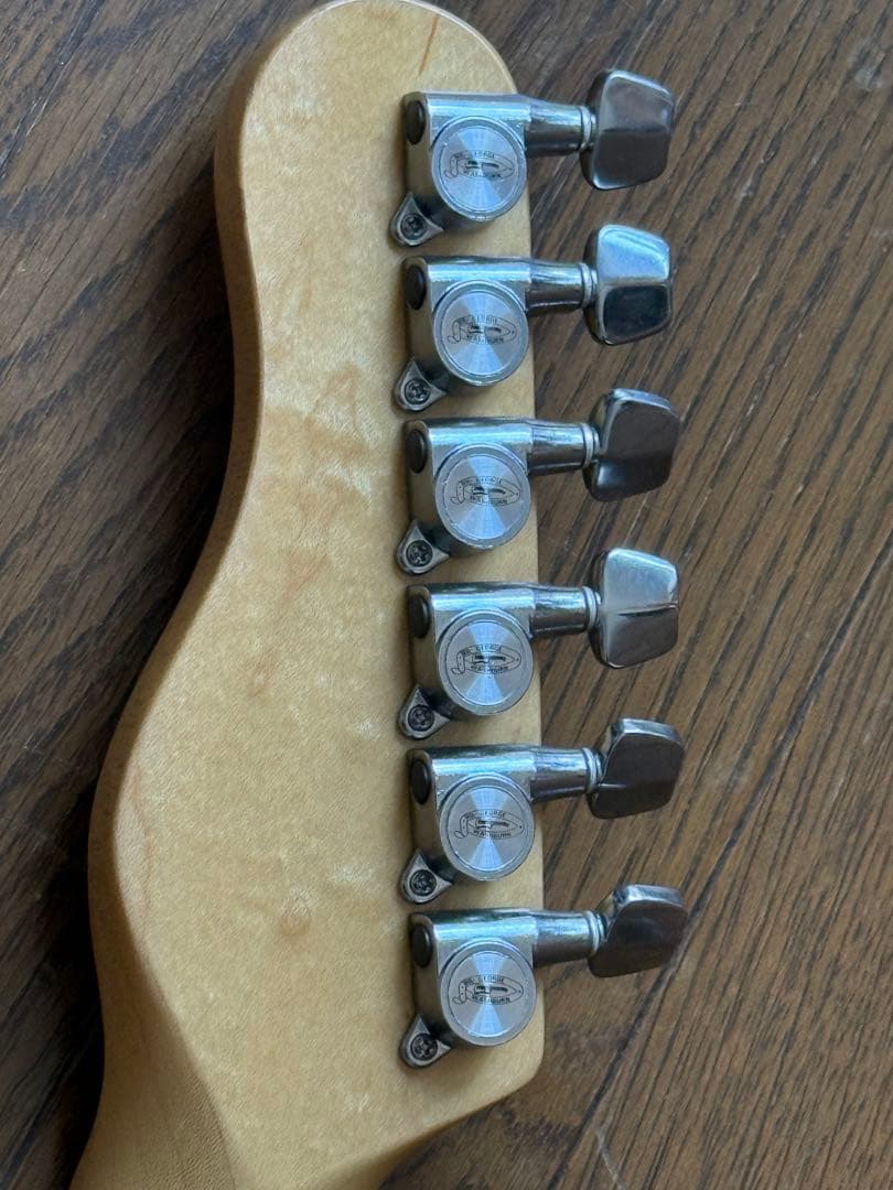 【売約済み】Washburn Force 6 日本製 H-H エレキ ケース付