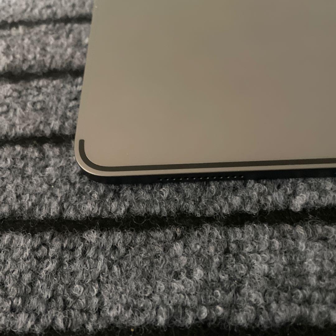 44 iPad Pro 11インチ 1世代 64GB Wi-Fiモデル　グレイ