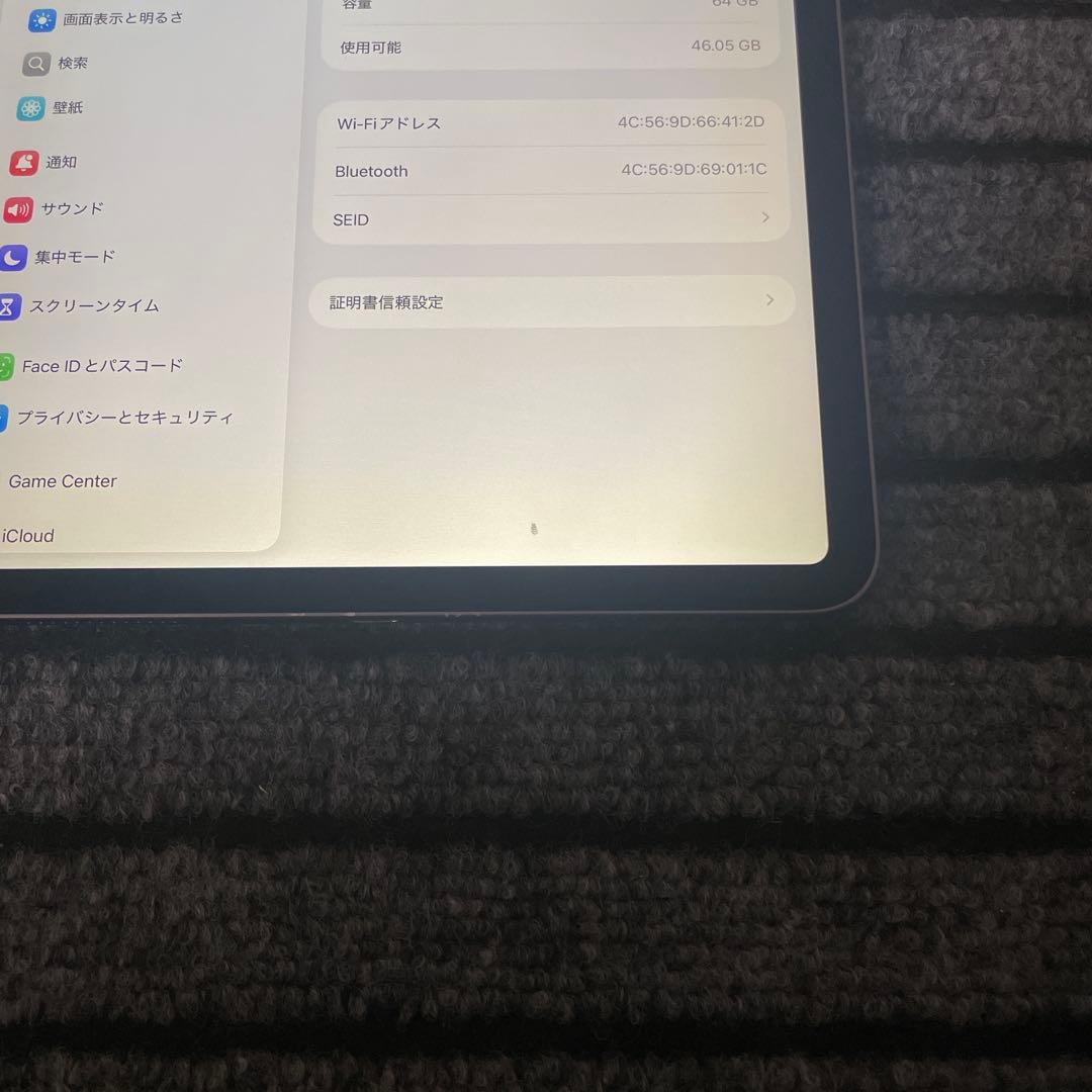 44 iPad Pro 11インチ 1世代 64GB Wi-Fiモデル　グレイ