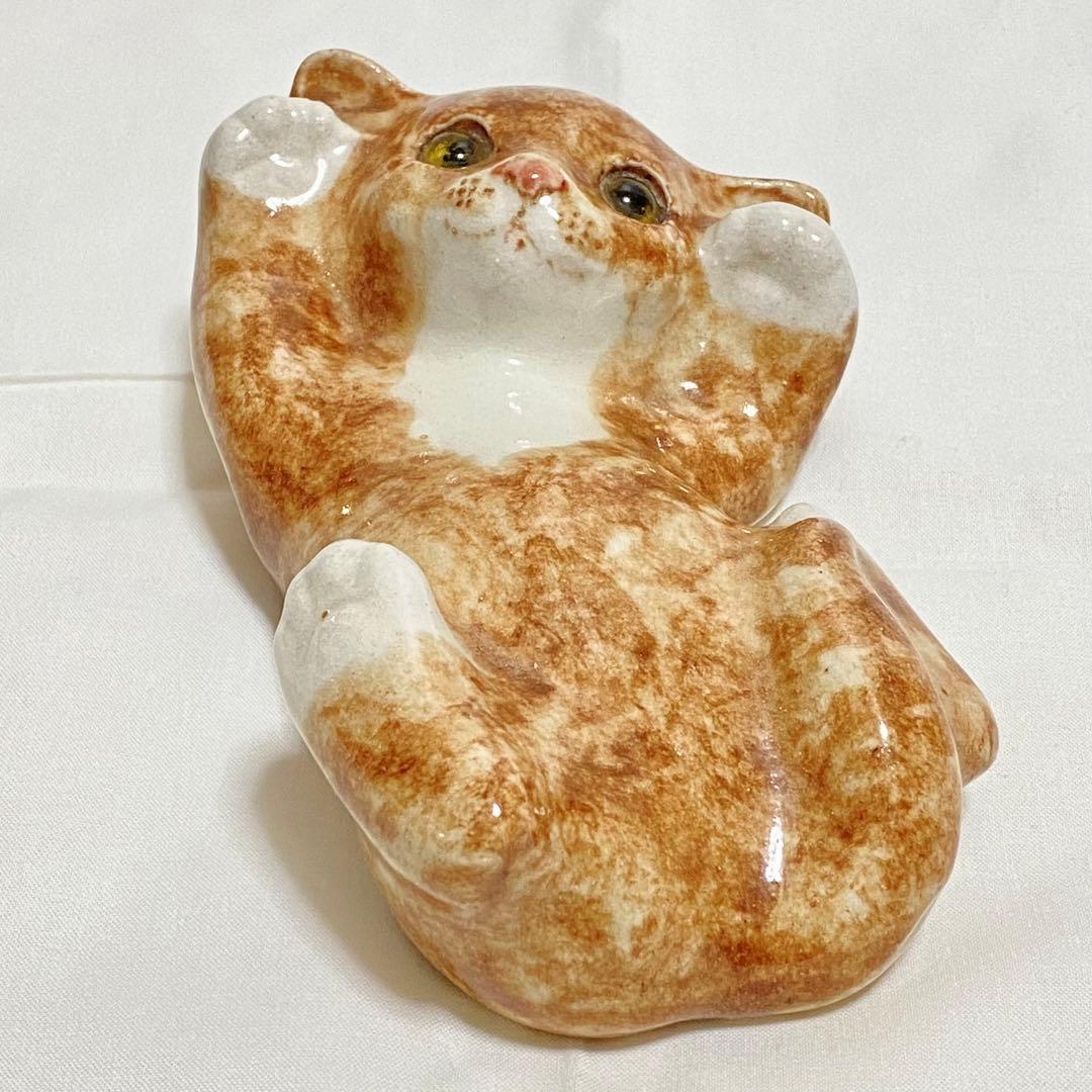 ウィンスタンレイキャット　ケンジントンキャット　サイズ２　仰向け子猫　イギリス製
