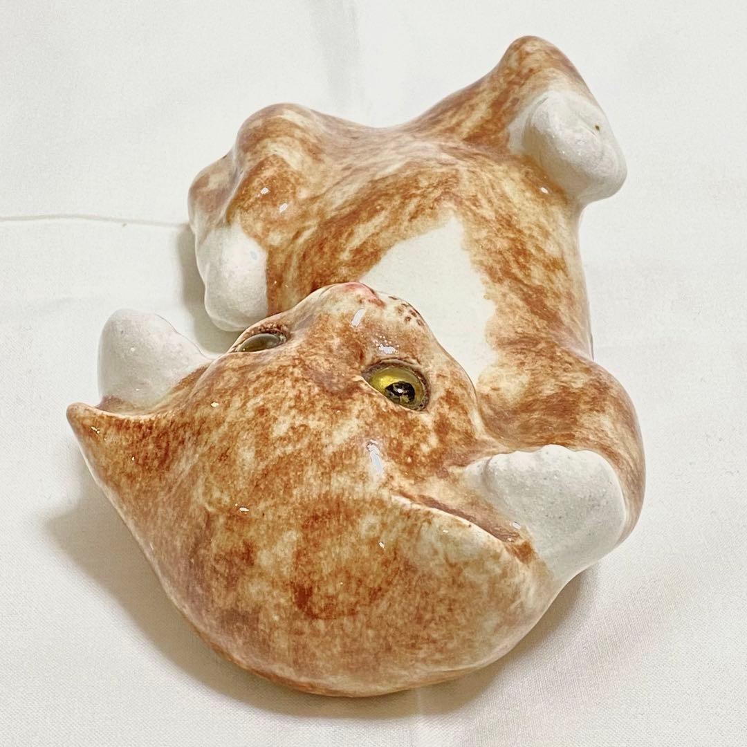 ウィンスタンレイキャット　ケンジントンキャット　サイズ２　仰向け子猫　イギリス製
