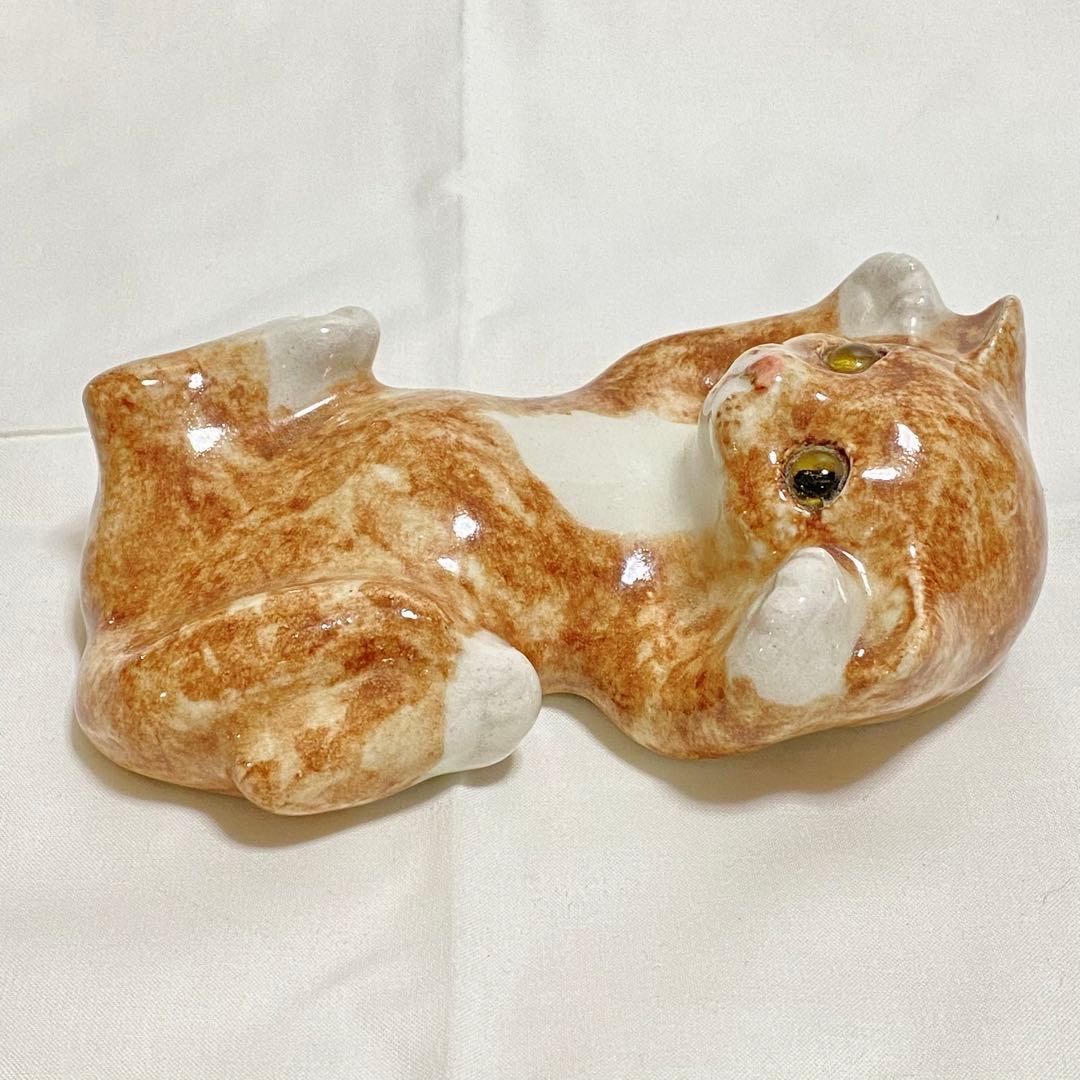ウィンスタンレイキャット　ケンジントンキャット　サイズ２　仰向け子猫　イギリス製