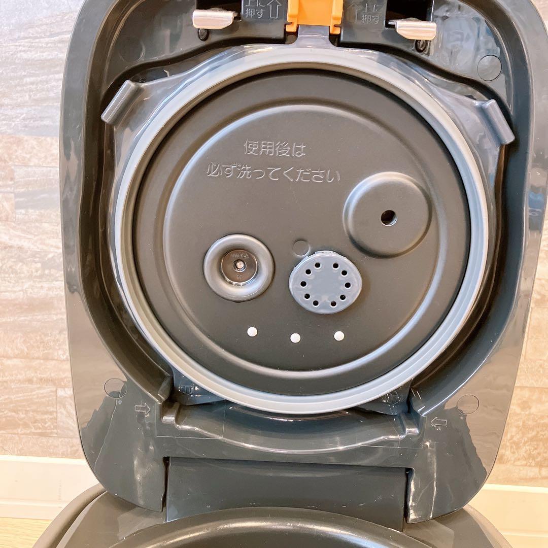 25年製　ZOJIRUSHI 圧力IH炊飯ジャー 極め炊き NW-BH10E4