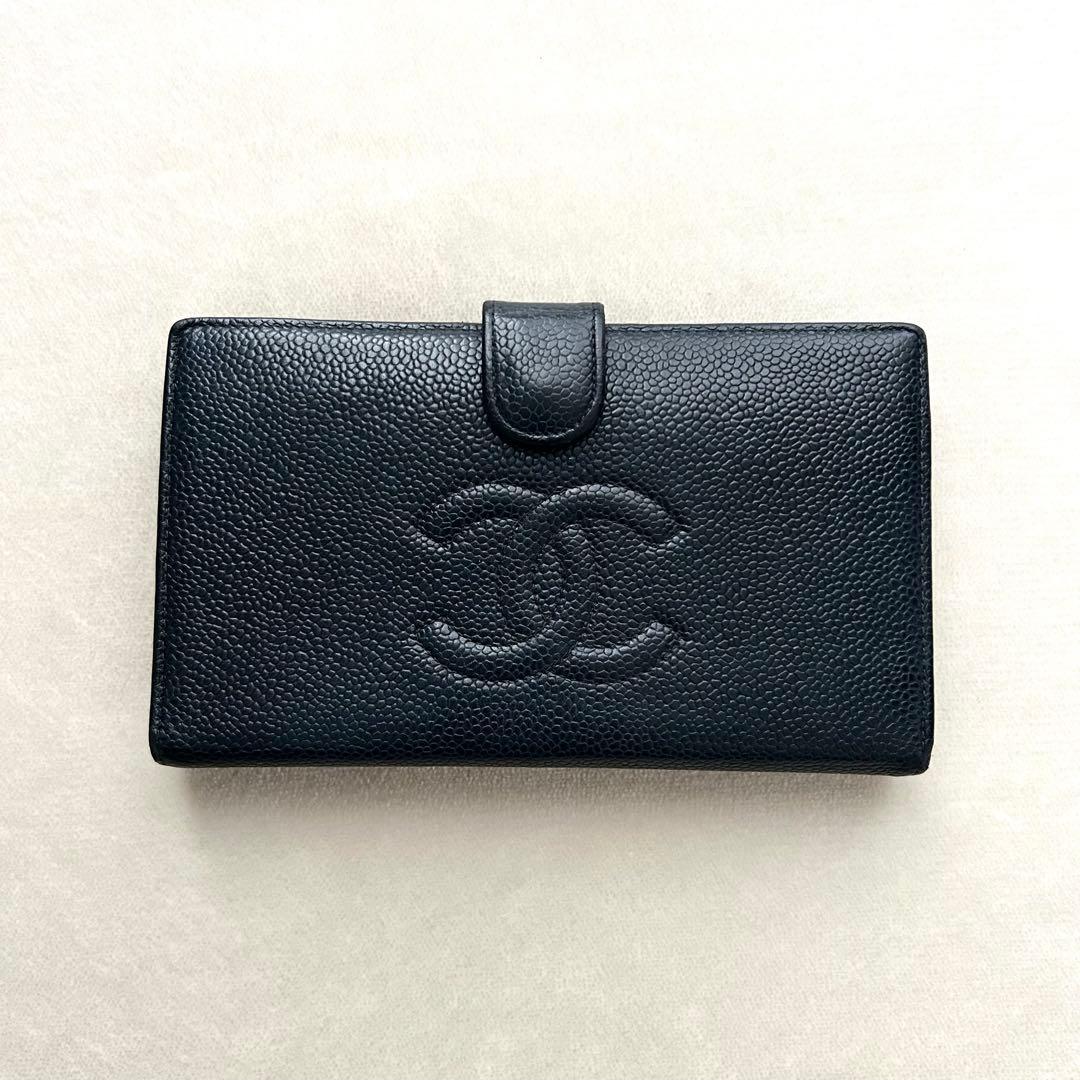 CHANEL シャネル 二つ折り財布 がま口 キャビアスキン 黒
