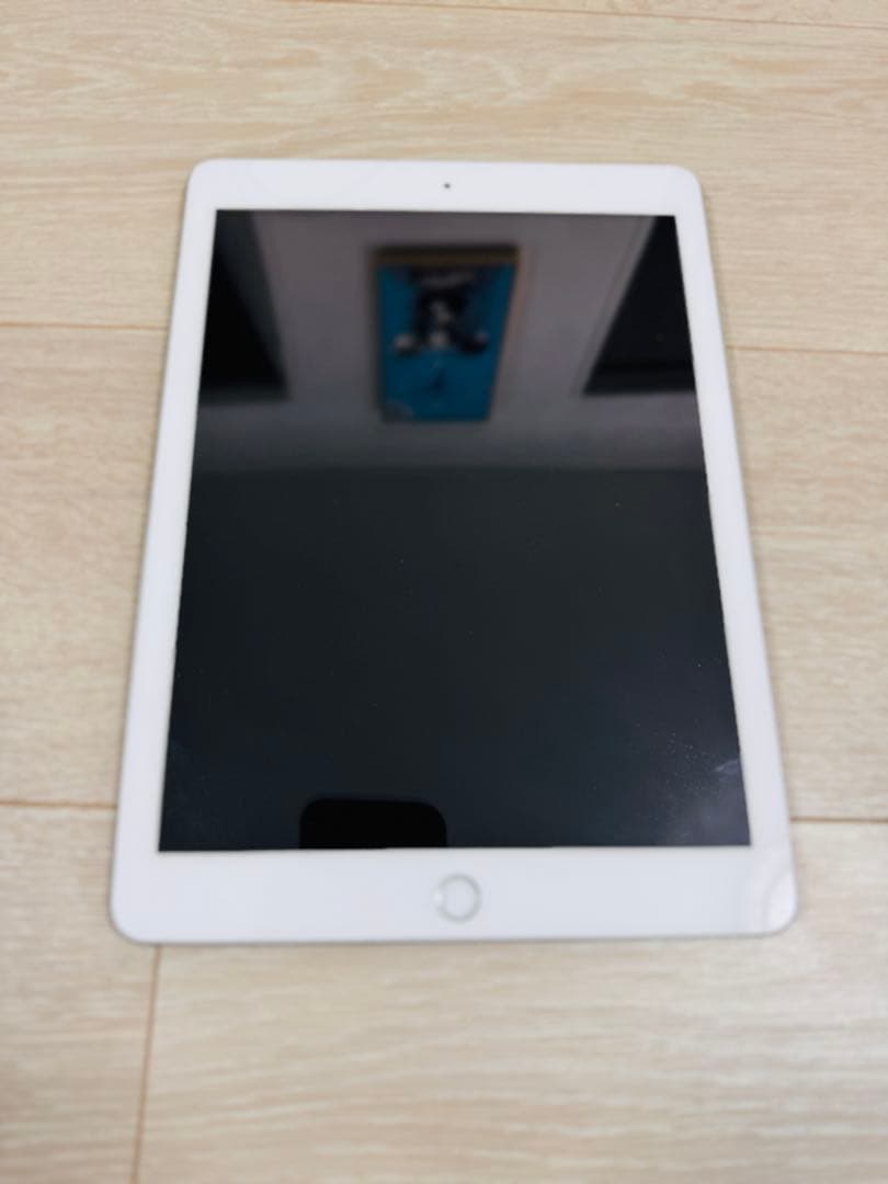 完動品iPad第6世代(A1893)本体128GBシルバー