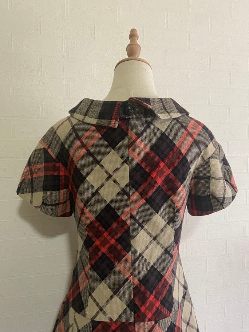 BURBERRY BLUE LABEL ロールネックワンピース　サイズ38 美品