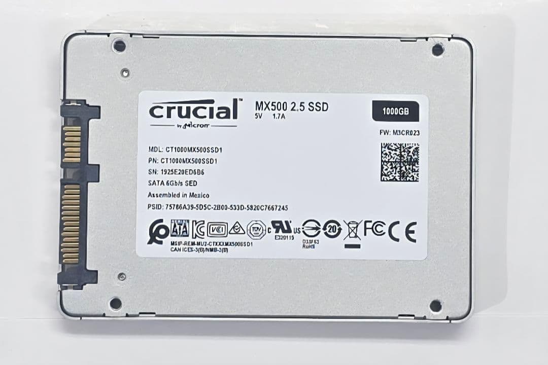 ⑧ Crucial MX500 1TB SATA 2.5インチSSD　正常品