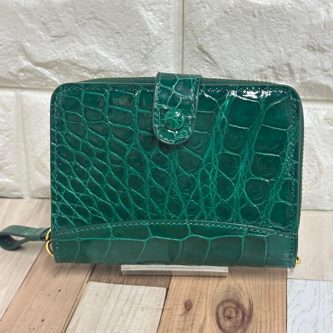 ③ GENUINE CROCODILE 財布　二つ折り　クロコダイル　グリーン