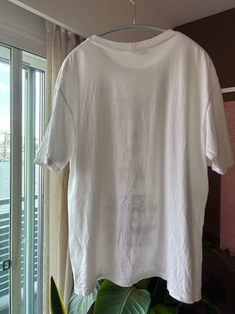 セリーヌ 2X69L671Q ダッシュスノーメッセージ プリントTシャツ