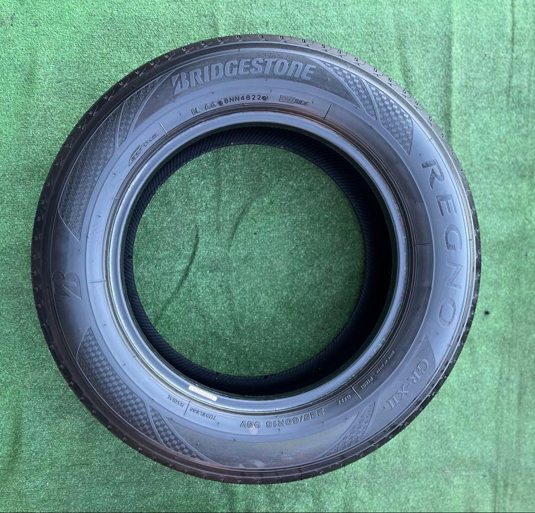 225/60 R16、BRIDGESTONE REGNO GRX-II、22年