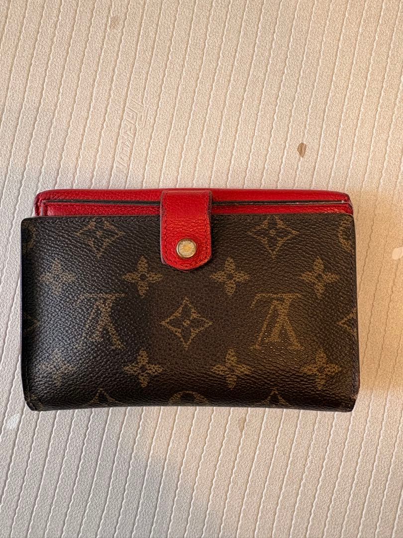 ルイヴィトン モノグラム 長財布 レッド