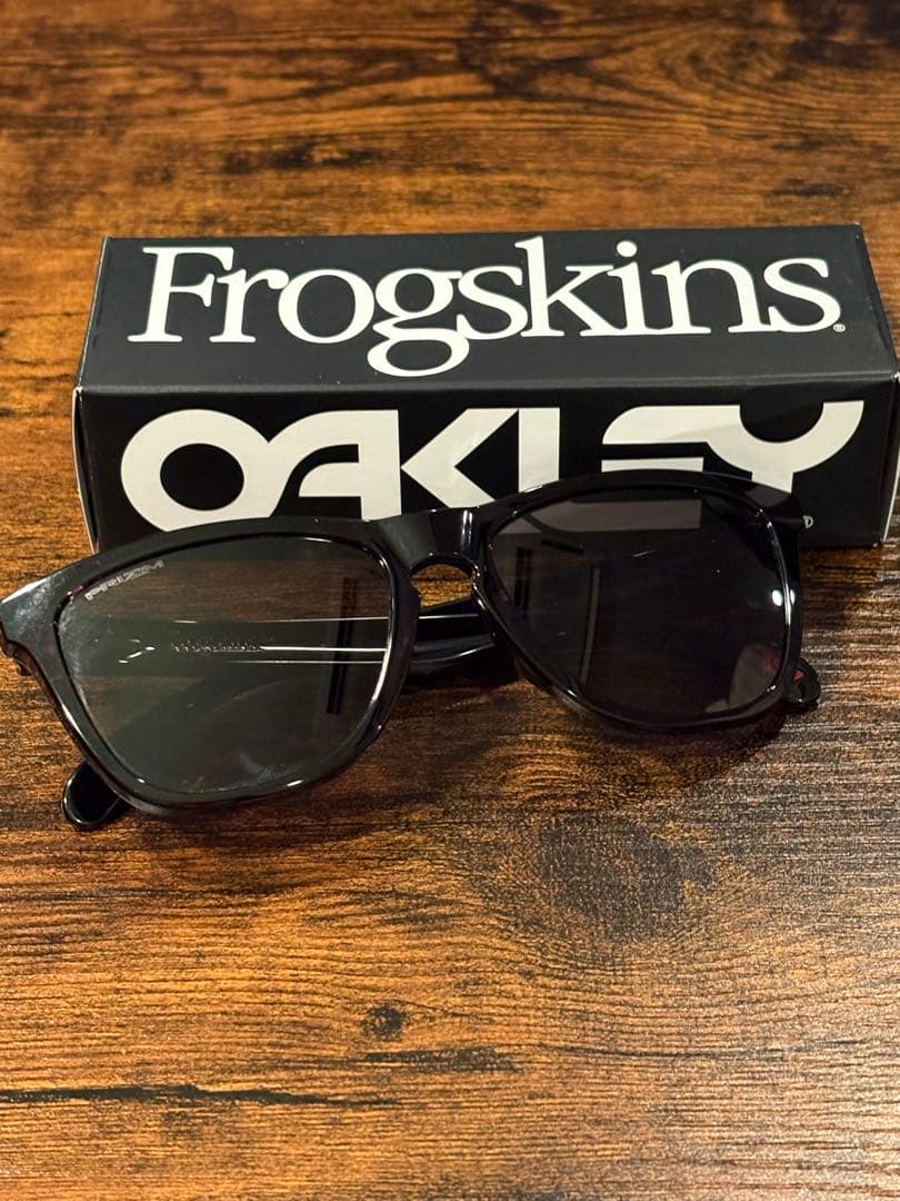 と*も様 ⭐︎美品⭐︎OAKLEY メンズ　サングラス　ブラック　PRIZM