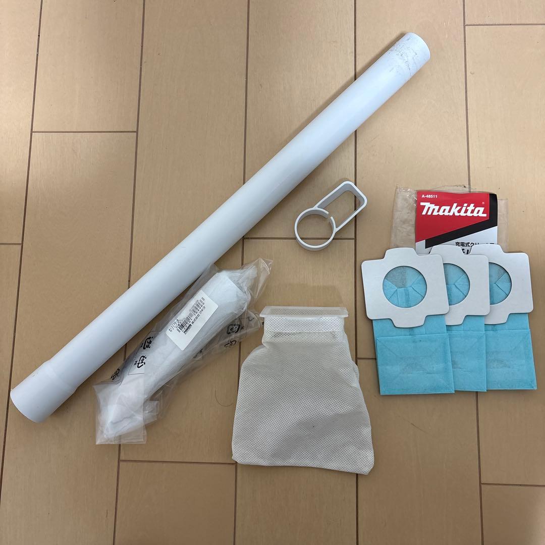☆ マキタ(makita)充電式クリーナー CL107FD クリーニング済
