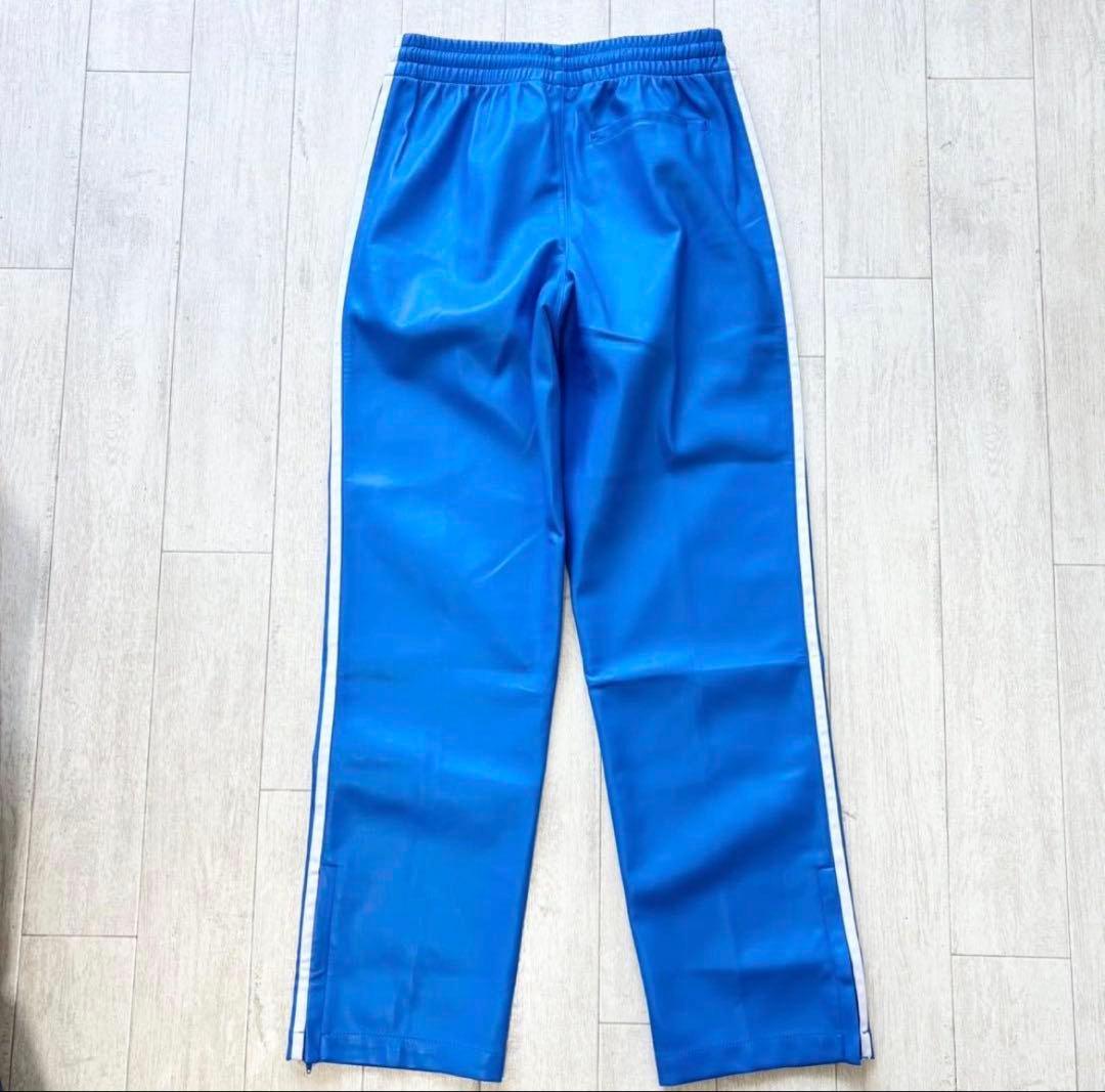 新品　adidas フェイクレザー ファイヤーバード トラックパンツ青2XL