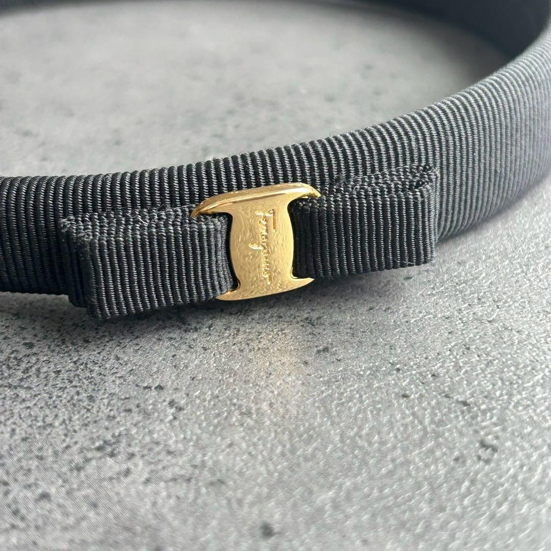 Salvatore Ferragamo ヴァラリボン　カチューシャ　ゴールド金具