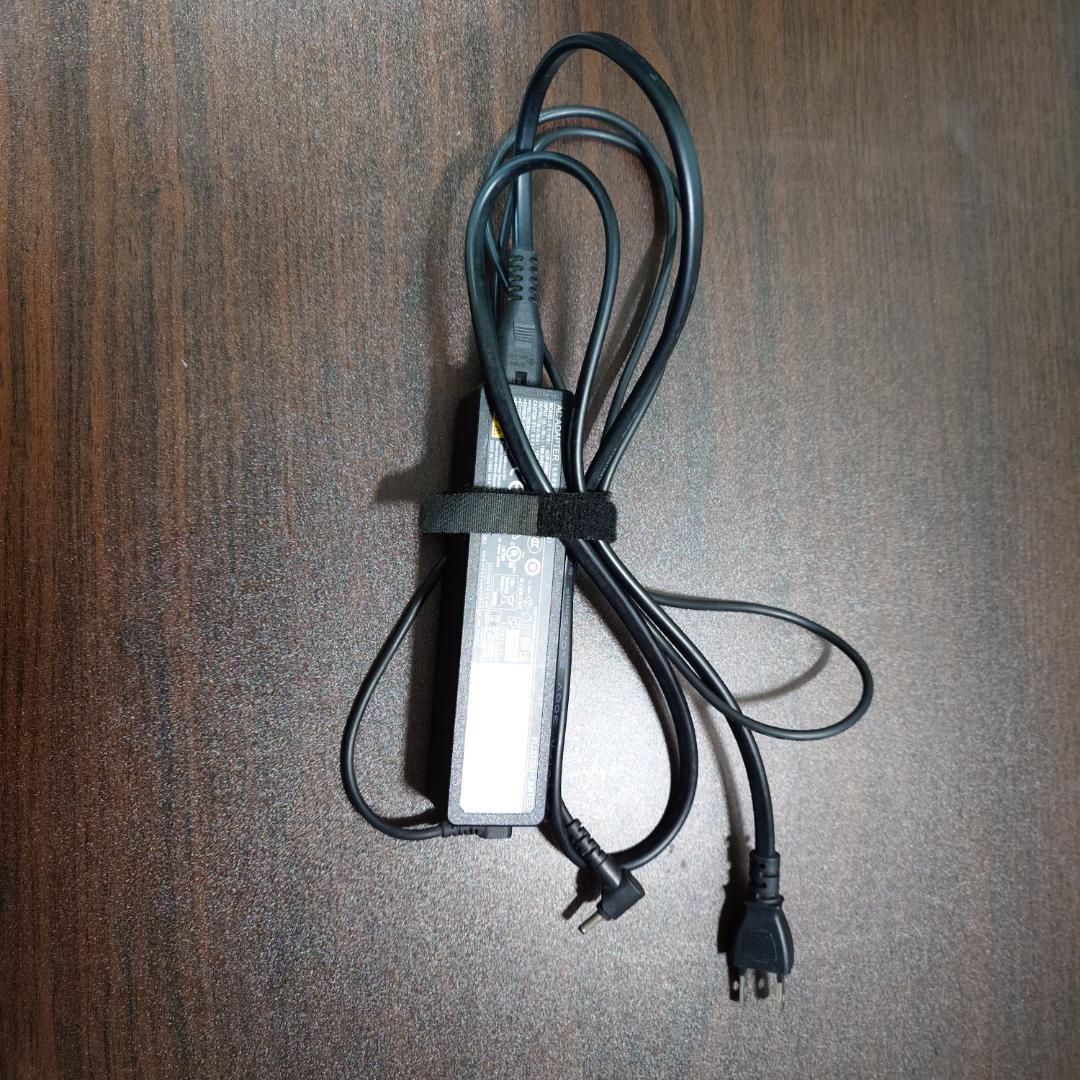 美品 最大容量98% 富士通 Arrows Tab Q738 Win11 Pro