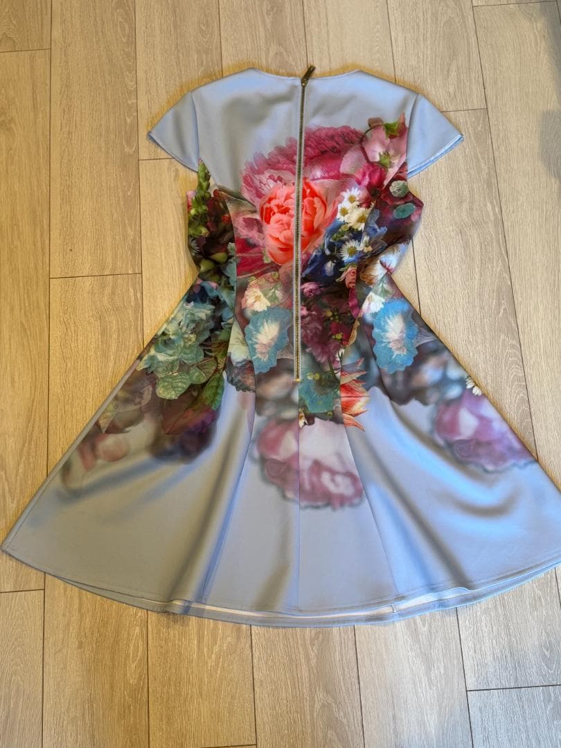 美品 Ted Baker 花柄 ワンピース フレア サイズ2