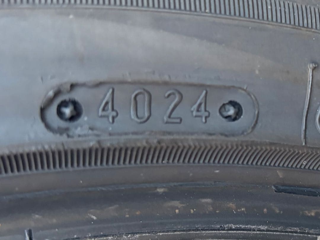 MAXTREK MAXIMUS M1 245/35R19 2本