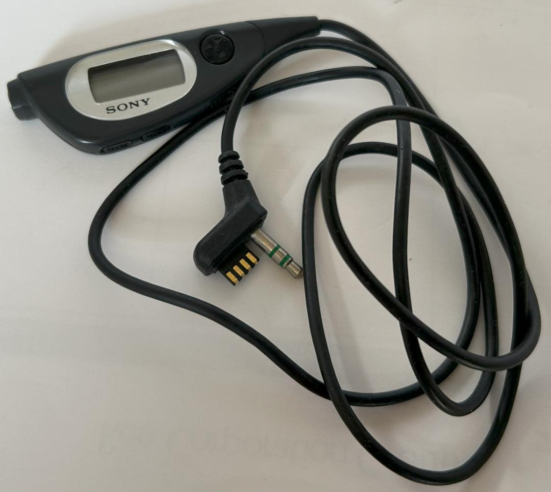 【新品・未使用】SONY ウォークマン WM-EX900の本体を除く付属品４点