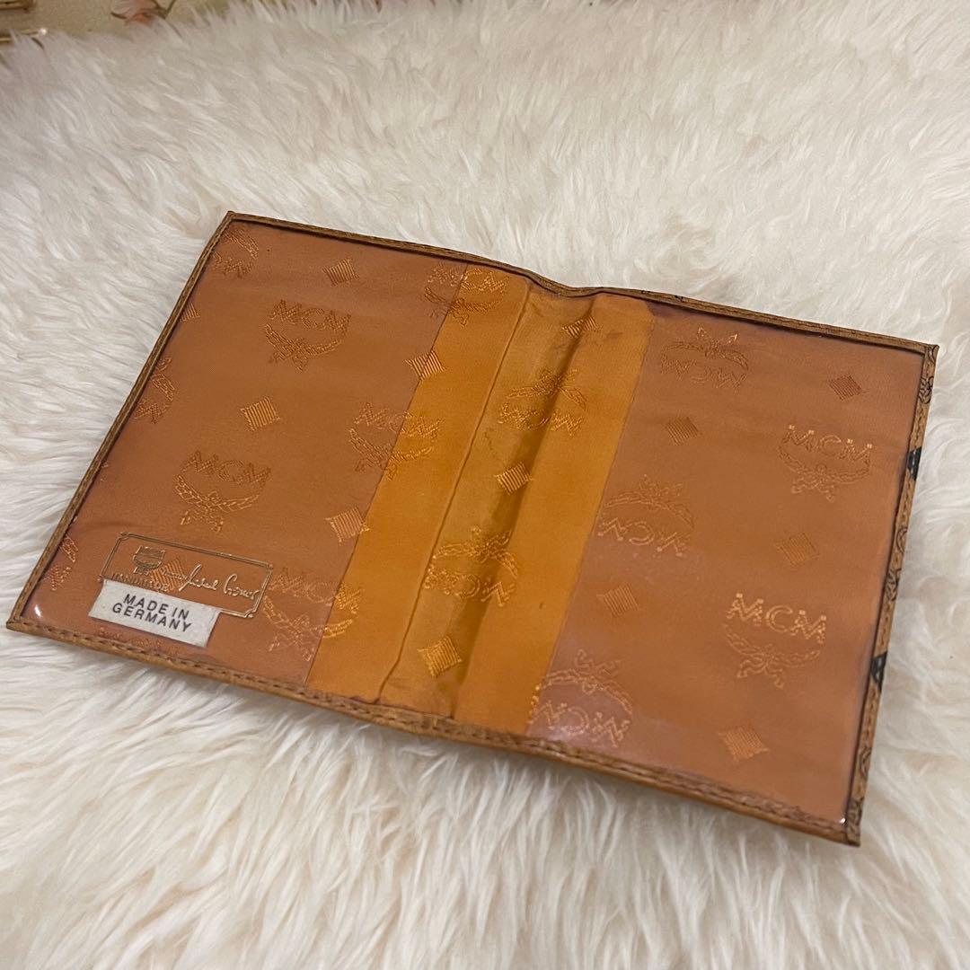 MCM パスポートケース カバー