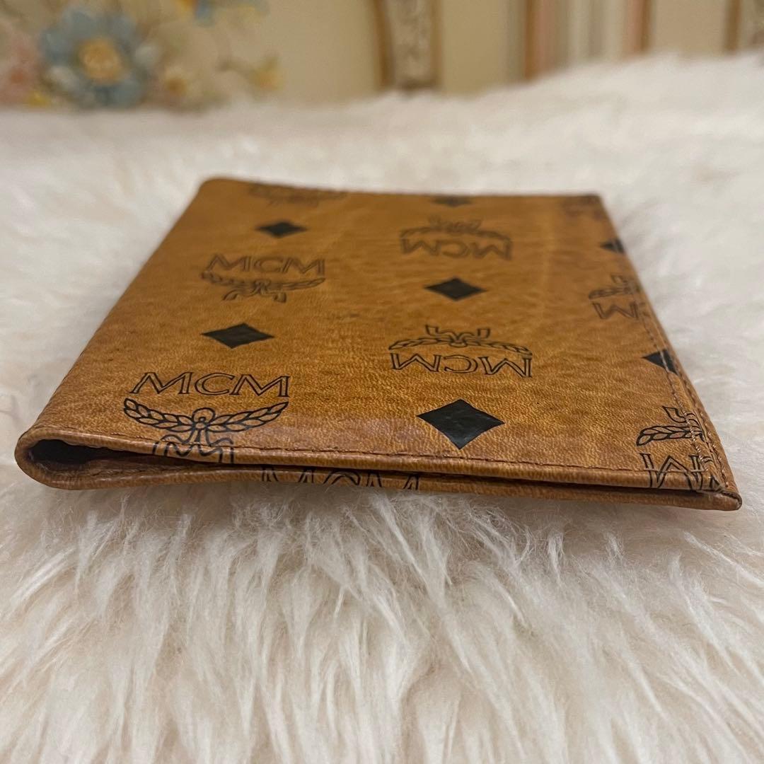 MCM パスポートケース カバー