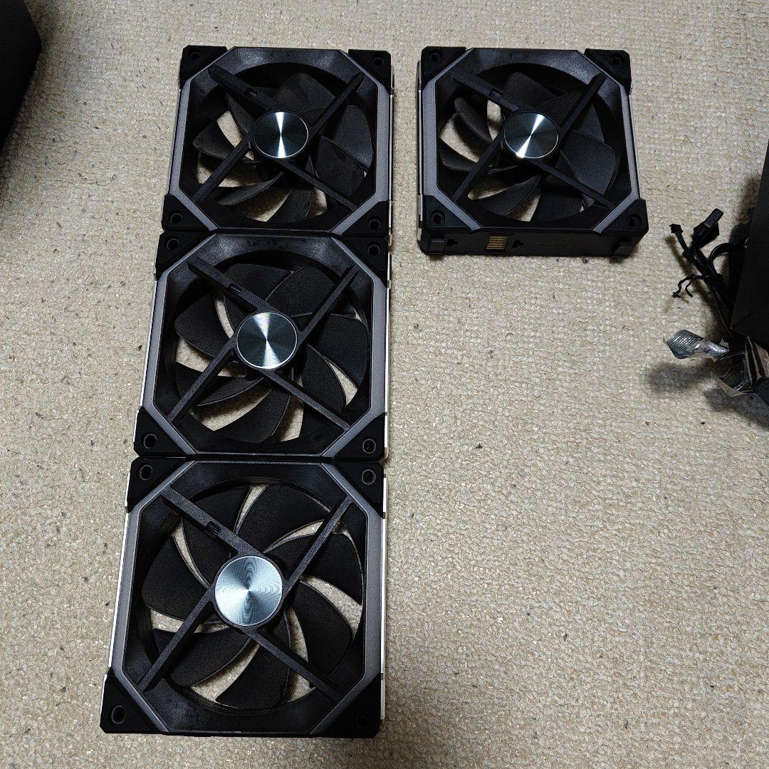 LianLi リアンリ 120mmUNI FAN SL120-V2 4枚セット