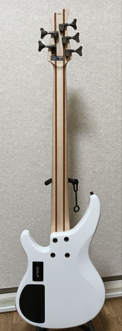 YAMAHA TRBX305 5弦 エレキベース 白