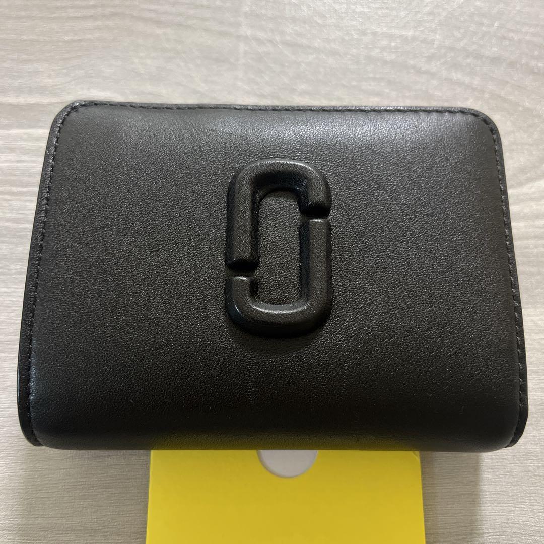MARC JACOBS マークジェイコブス レザー 二つ折り財布 Jマーク