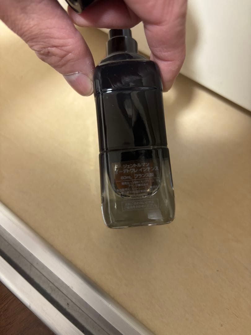 Givenchy Gentleman インテンス オードトワレ 60ml 香水