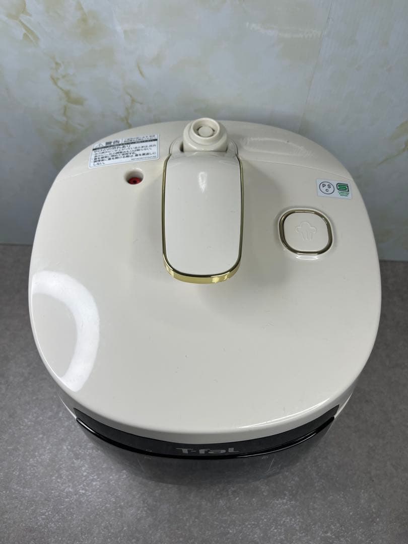 【T-faL】ティファール　ラクラ・クッカープラス コンパクト電気圧力鍋 美品