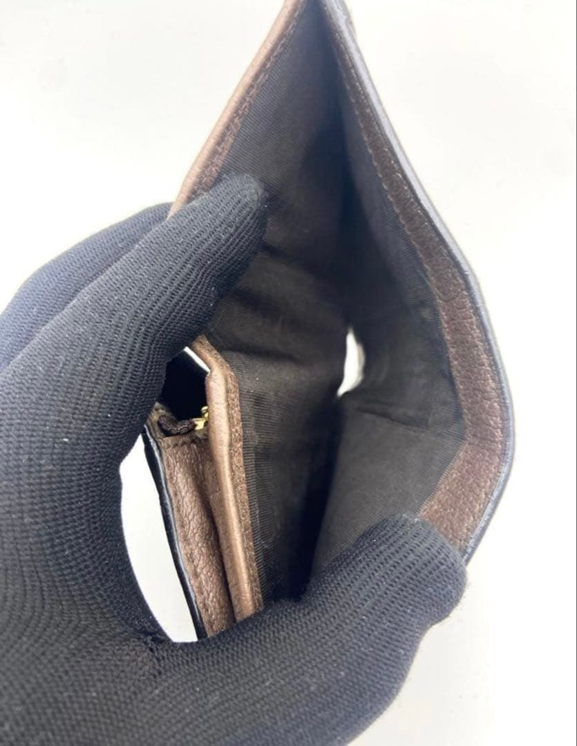 ゲ*！様 GUCCI 二つ折り財布 オフディア　シェリーライン