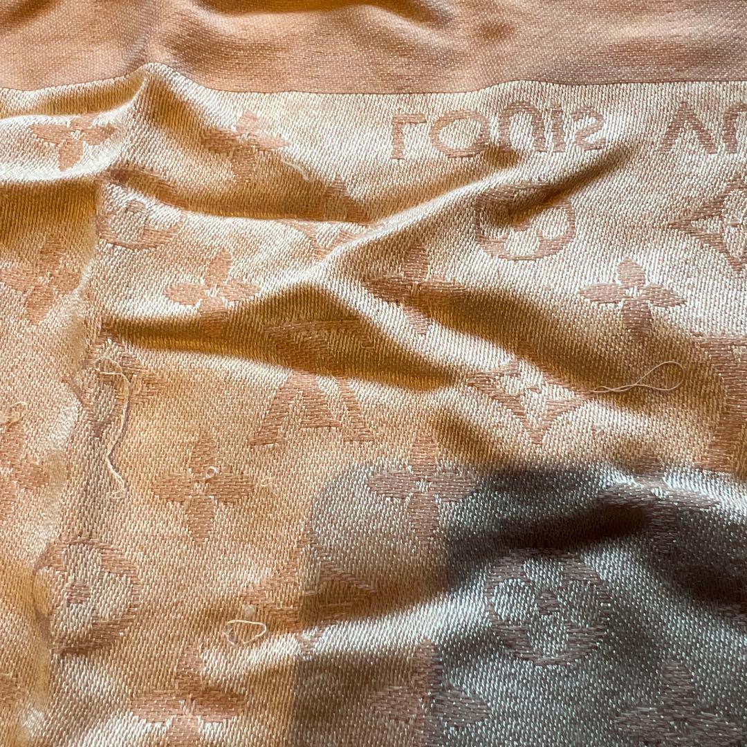 Louis Vuitton ピンクベージュ ストール