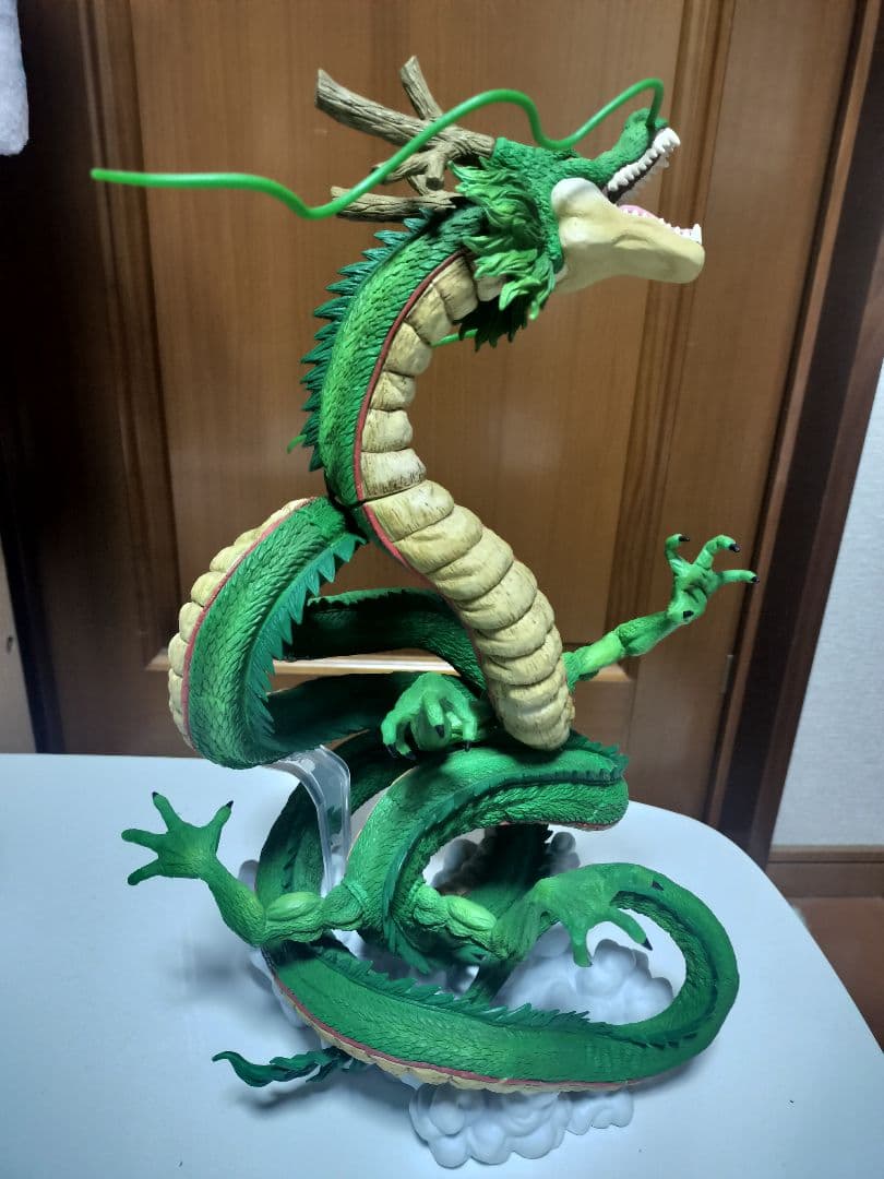 ドラゴンボール シェンロン フィギュア