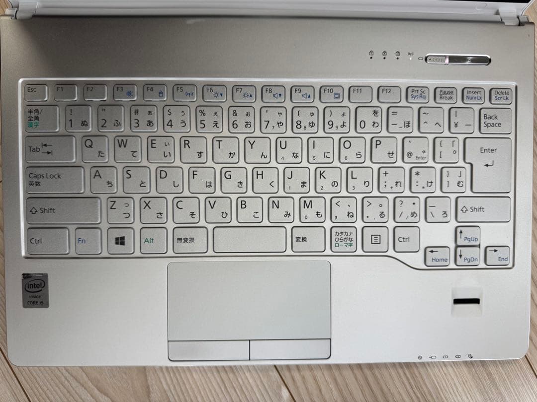 Windowsノート本体 FUJITSU LIFEBOOK SH90/T