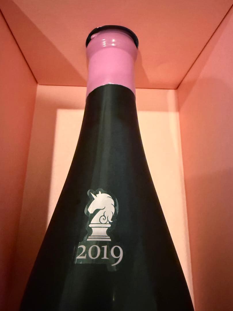 新政　2019年製　見えざるピンクのユニコーン