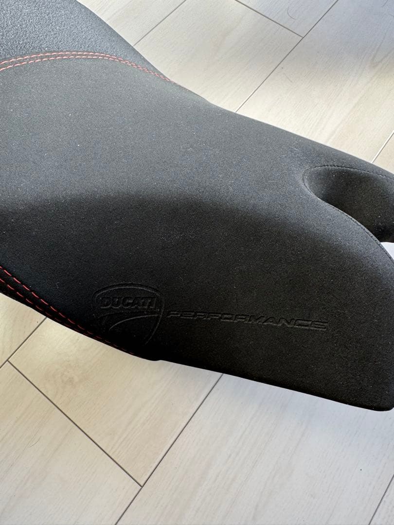 ドゥカティ パニガーレ 1199 コンフォートシート　美品